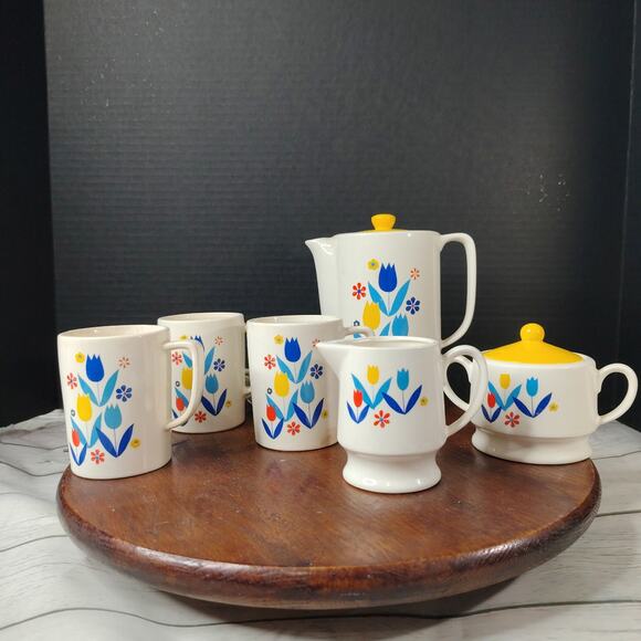 Vintage Retro Tulips Electric Teapot Set Cups Sugar Creamer SOLD AS IS - Picture 2 of 16